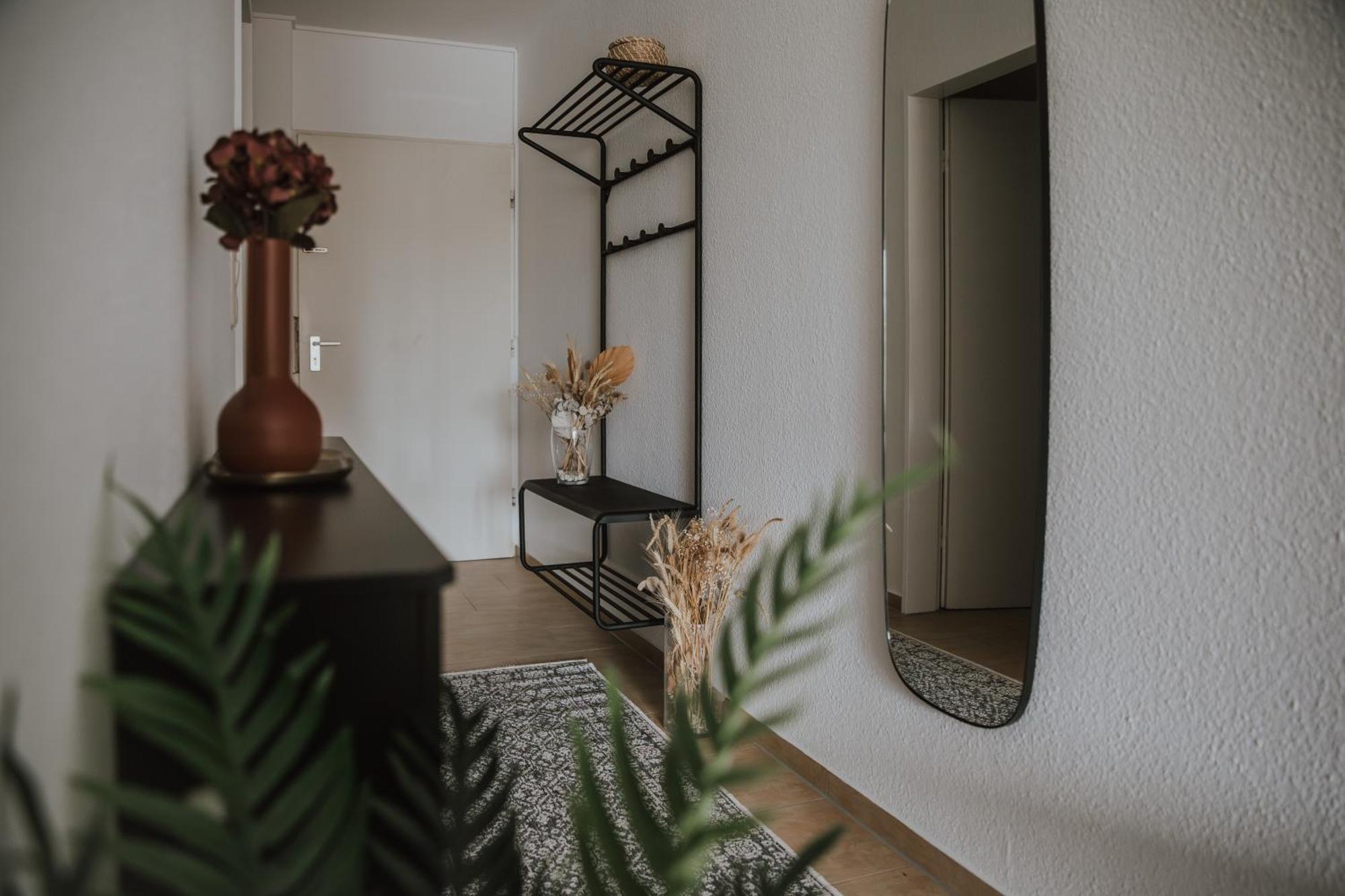 Moderne Wohnung Mit Weserblick Und Uferpromenade Brema Exterior foto